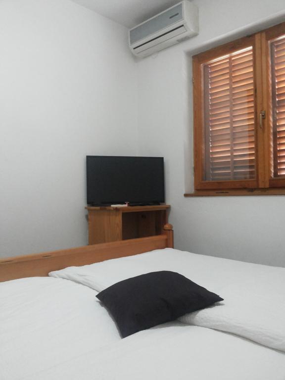 Motel Jelcic Čapljina エクステリア 写真